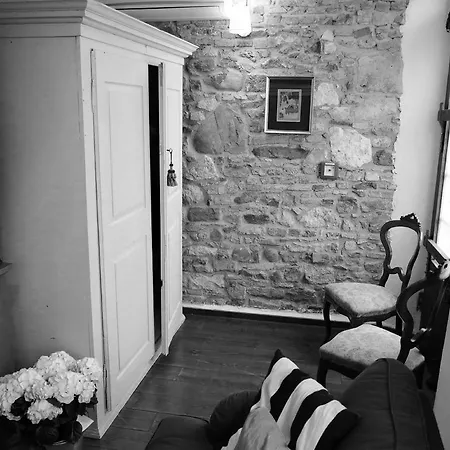 1883 Restaurant &