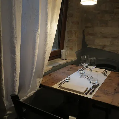 1883 Restaurant &